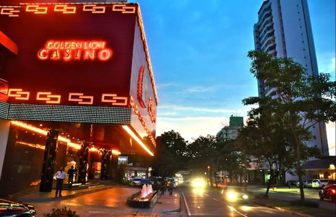 Central Park Hotel & Casino-1