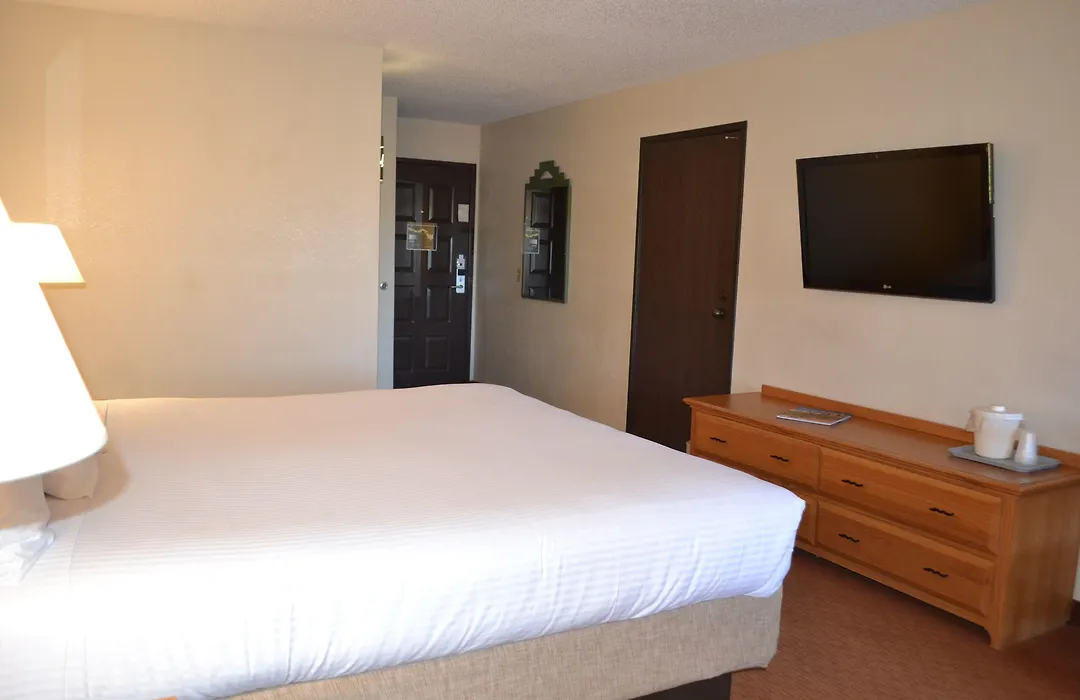 The Lodge At Cliff Castle Casino-1