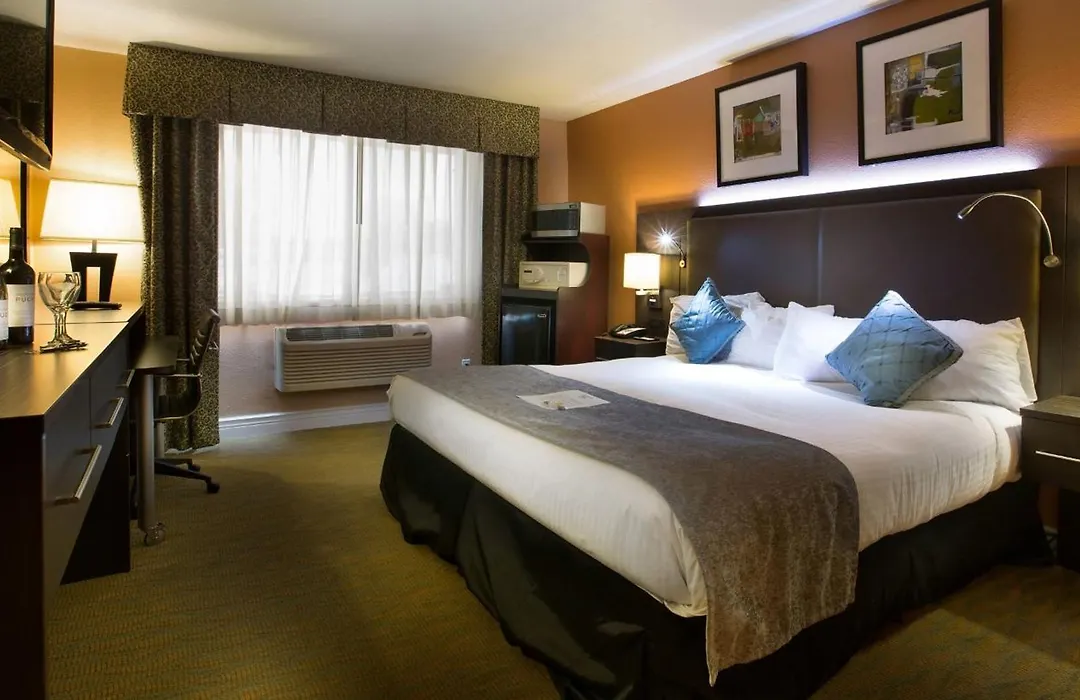 Prospector Hotel & Gambling Hall-1