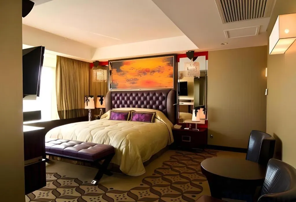 Hotel Lisboa-1