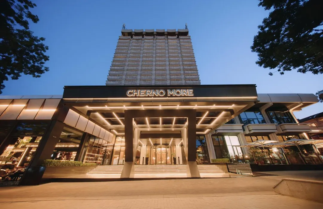 Hotel Cherno More-1