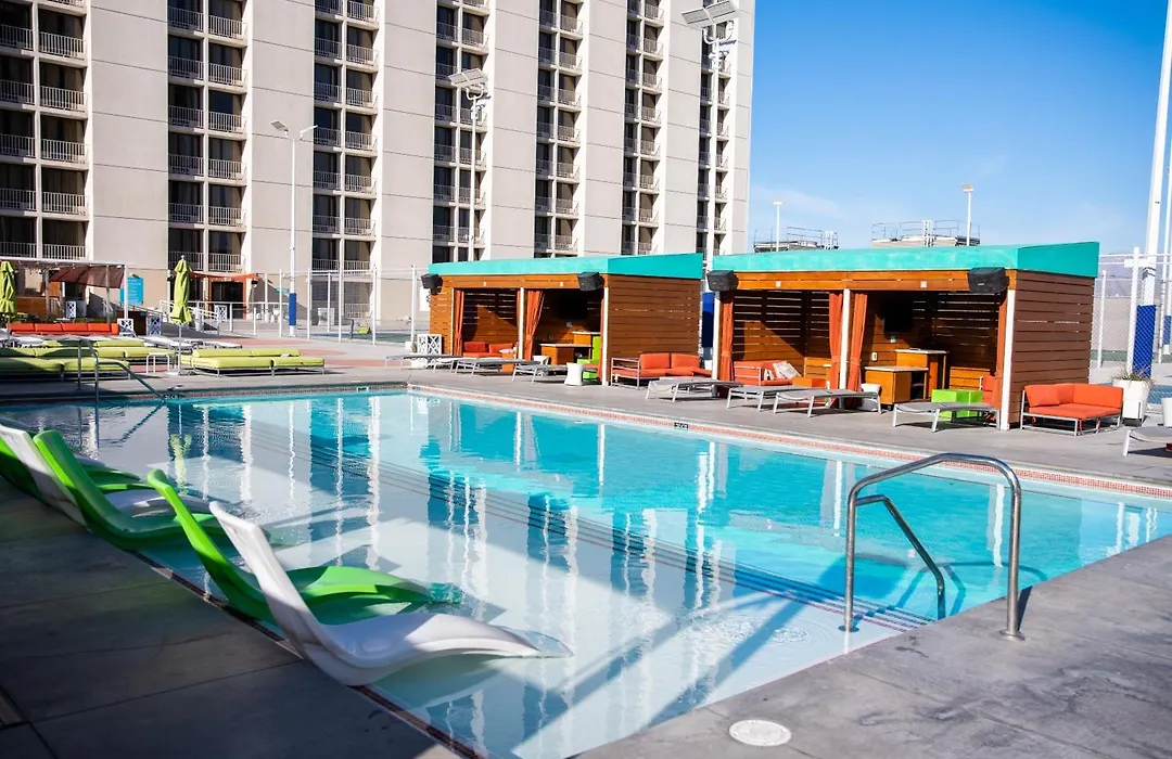 Plaza Hotel&Casino-1