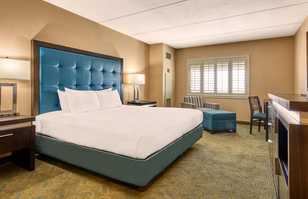 Tropicana Laughlin Hotel & Casino - A Caesars Rewards Destination-1