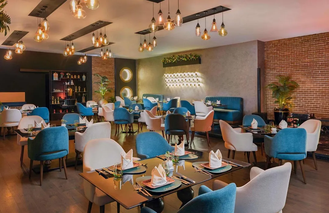 Moevenpick Hotel Cairo - Media City-1