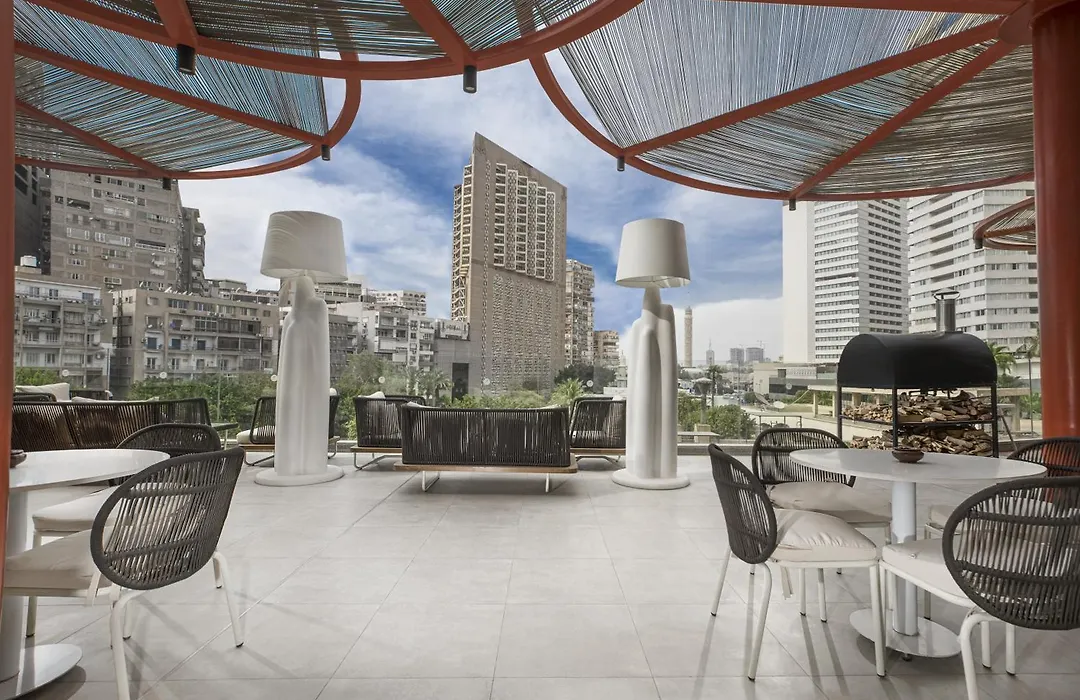 Pyramisa Suites Hotel Cairo-1
