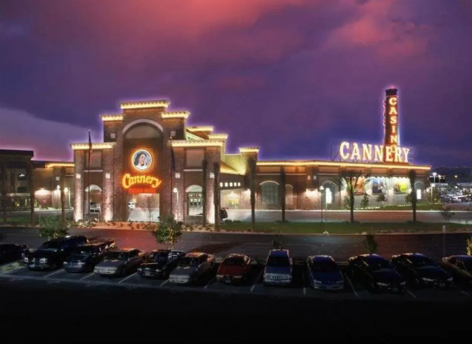 Cannery Casino And Hotel-1