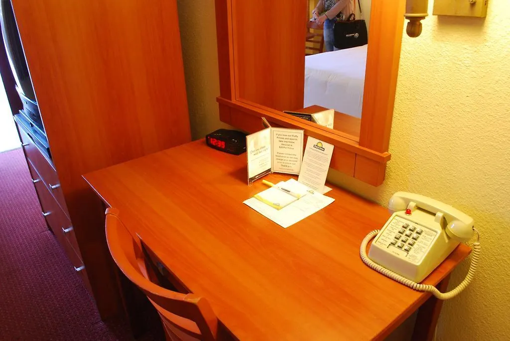 Days Inn By Wyndham Las Vegas Wild Wild West Gambling Hall-1