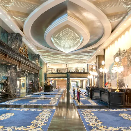 New Orient Landmark Hotel-3