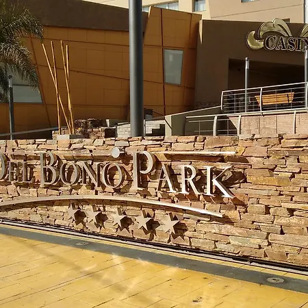 Hotel Del Bono Park-3