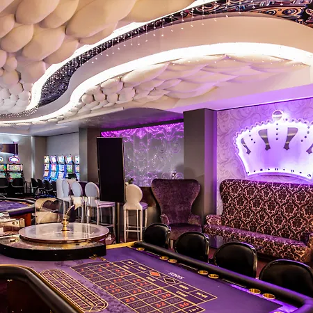 Avani Windhoek Hotel & Casino-2