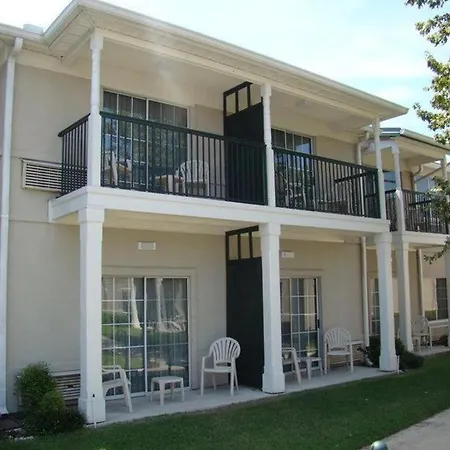 Richmond Inn & Suites-3