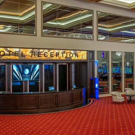 GoldenEye Hotel&Casino-2