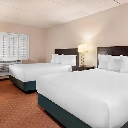 Tropicana Laughlin Hotel & Casino - A Caesars Rewards Destination-2