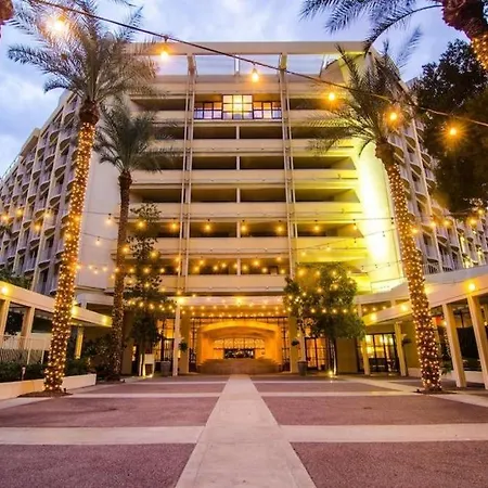 Sheraton Crescent Hotel-2