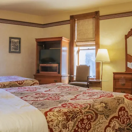 Historic Bullock Hotel-3