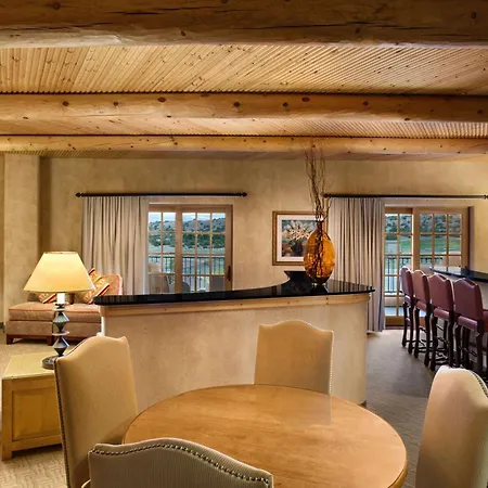 Hilton Santa Fe Buffalo Thunder-3