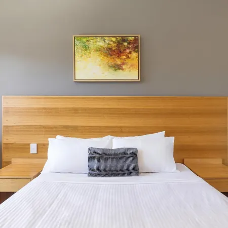 Kingsgrove Hotel-3