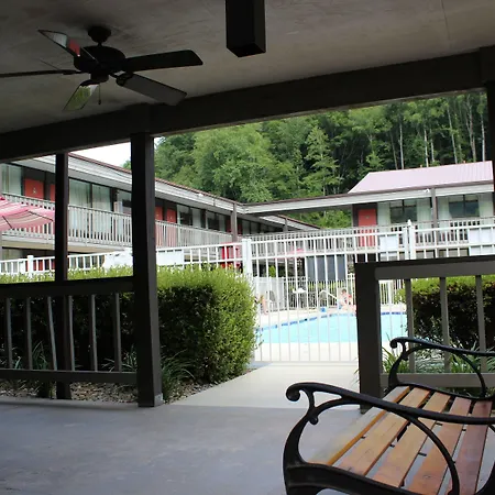 Great Smokies Inn - Cherokee-2