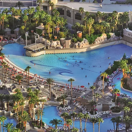 Mandalay Bay-3
