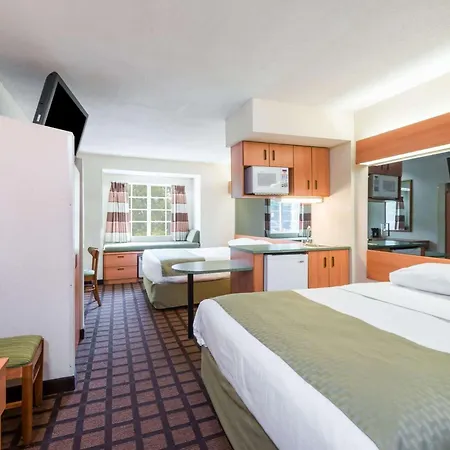 Microtel Inn & Suites By Wyndham Uncasville Casino Area-3