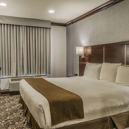 Woodbine Hotel & Suites-2