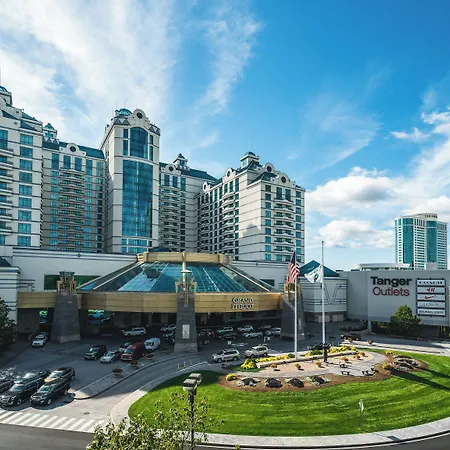 Grand Pequot Tower At Foxwoods-2