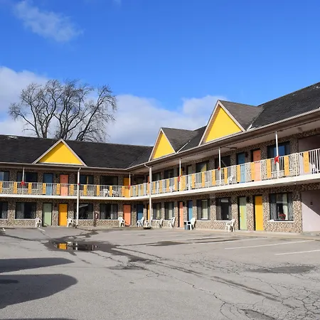 Falls Inn Near Casino Niagara By Oyo-2