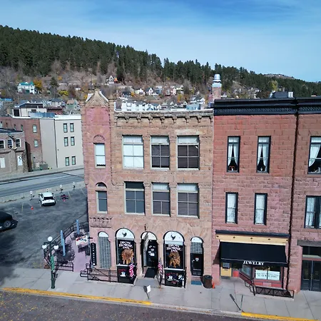 Historic Iron Horse Inn - Deadwood-2