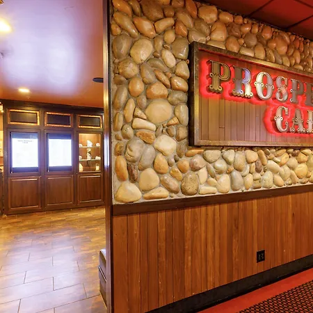 Red Garter Hotel & Casino By Red Lion Hotels-2