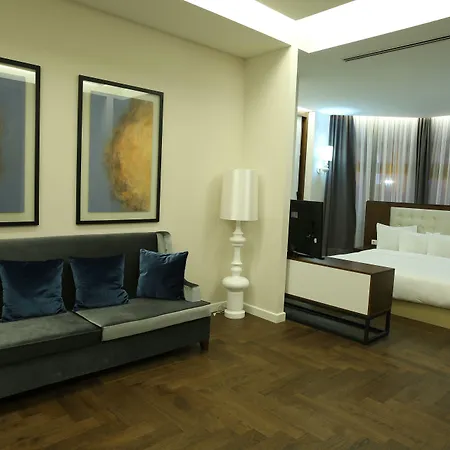 Golden Palace Batumi Hotel&Casino-2