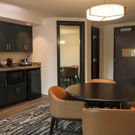 The Hotel At Black Oak Casino Resort-2