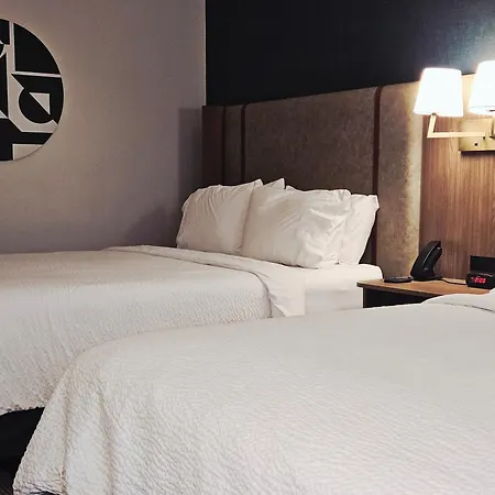 Holiday Inn Harrisburg I-81 Hershey Area By Ihg-3