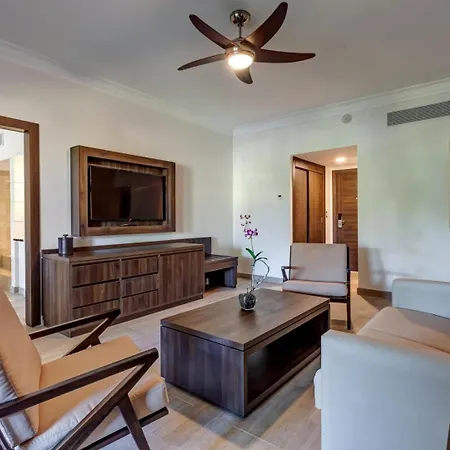 Royalton Splash Punta Cana, An Autograph Collection All-Inclusive Resort & Casino-2