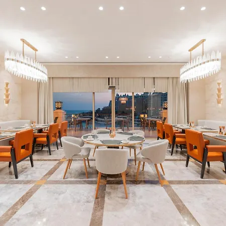 Merit Royal Premium Hotel Casino & Spa-3