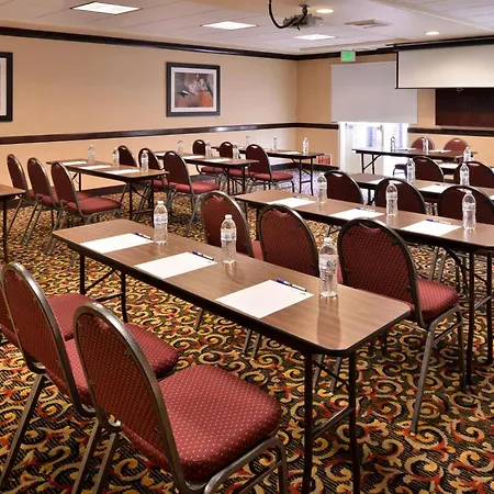 Holiday Inn Express Hotel & Suites Lincoln-Roseville Area By Ihg-2