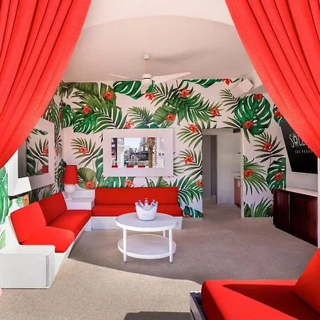 The Vanderpump Las Vegas Hotel & Casino - A Caesars Rewards Destination (Adults Only)-3