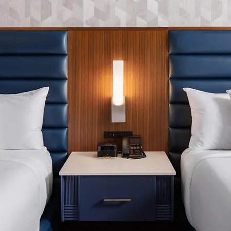 Hollywood Casino & Hotel Columbus-2