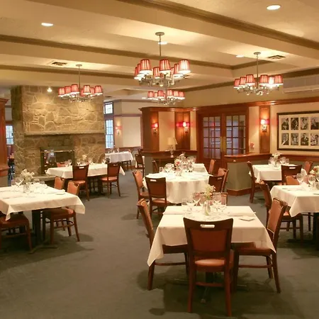 Two Trees Inn-2