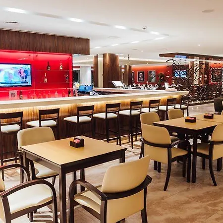 M.A.C Royal Suites Hotel & Casino Chilecito-2