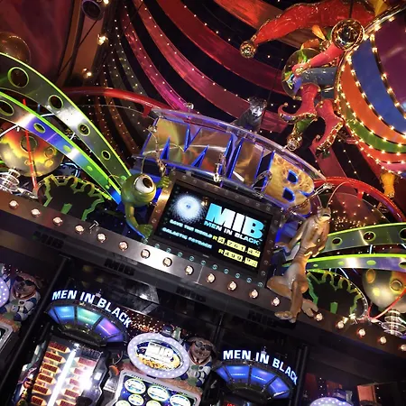 Carnival Club Hotel-3
