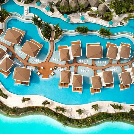 The Guitar Hotel At Seminole Hard Rock Hotel & Casino-3