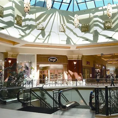 Mandalay Bay Resort And Casino By Suiteness-2