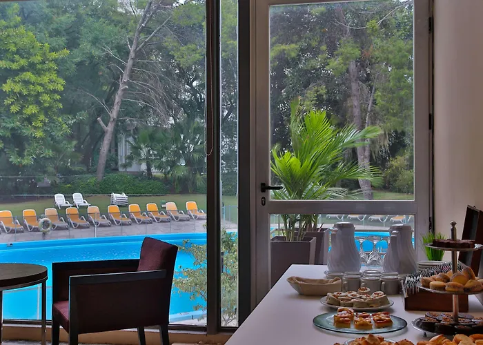 Howard Johnson By Wyndham Plaza Hotel Mayorazgo Paraná