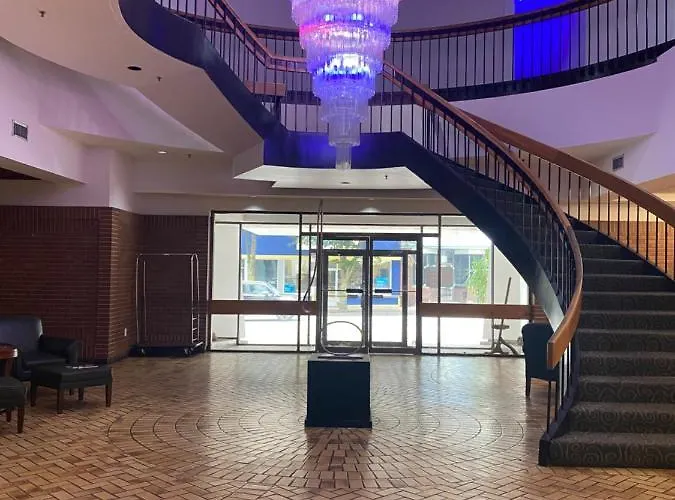 Mclure Hotel Wheeling