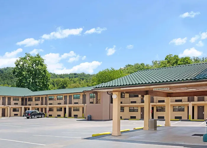 Days Inn By Wyndham Cherokee Near Casino