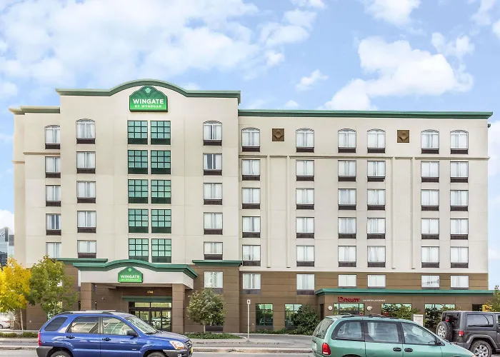 Wingate By Wyndham Regina Hotel