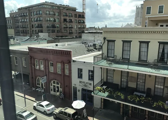 Cambria Hotel New Orleans Downtown Warehouse District