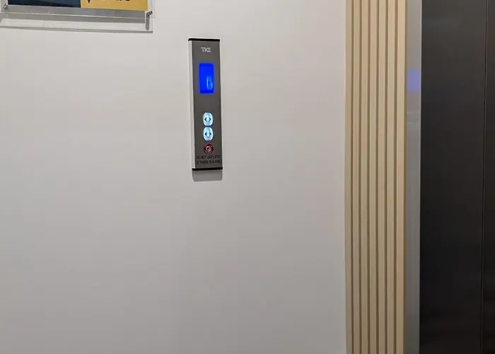 Ambassadors Hotel Adelaide